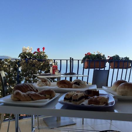 Athena Charming Rooms Taormina Exterior foto