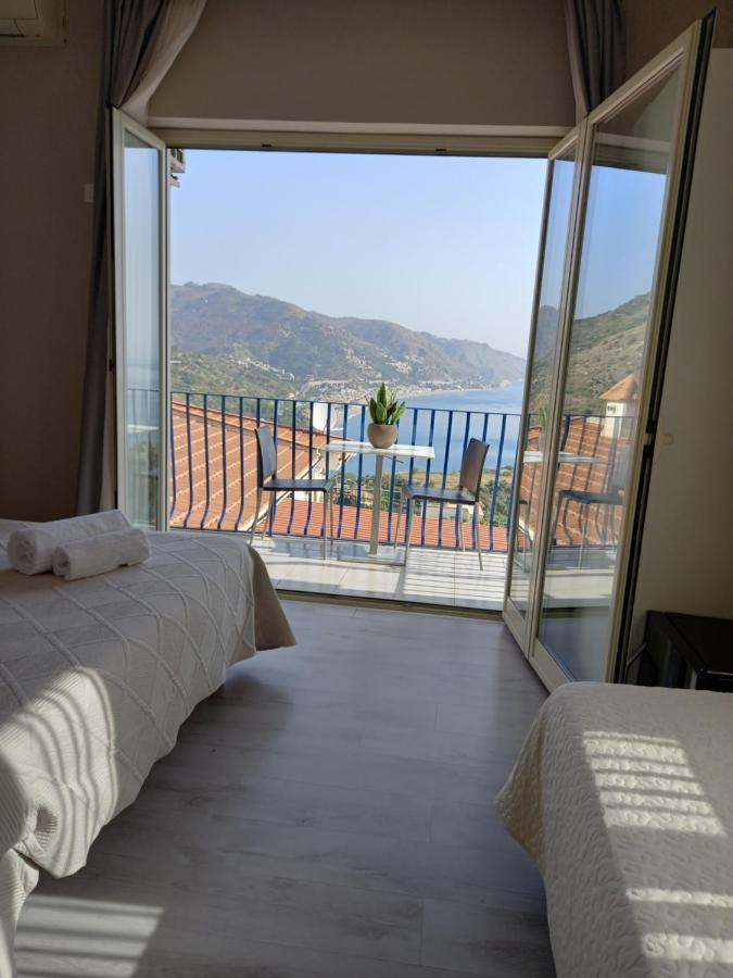 Athena Charming Rooms Taormina Exterior foto