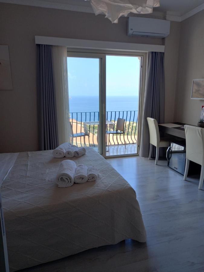Athena Charming Rooms Taormina Exterior foto