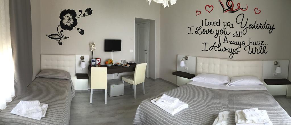 Athena Charming Rooms Taormina Exterior foto
